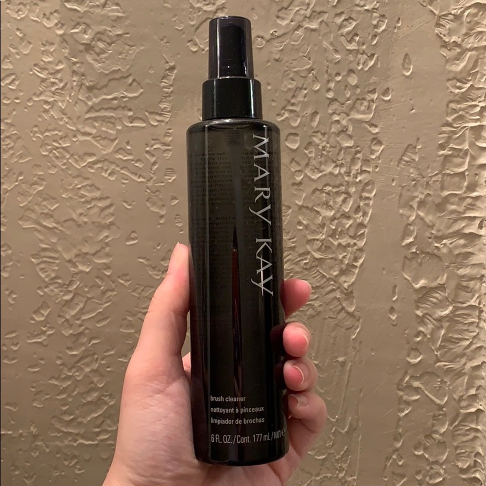 Mary Kay Brush Cleaner